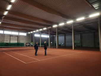 Réalisation Win4LED - Tennis Seneffe - éclairage LED court indoor