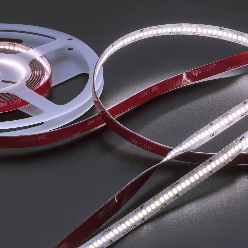 XRIBO IP66 5m/reel LEDS STRIP 22W/m 240 LED/m 24V DC 6000K CRI.80 >115° (5.1.2)