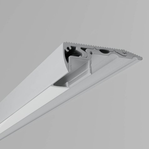 Profilé en aluminium extrudé et anodisé, de 2,5 mètres de long, destiné à l'installation et au refroidissement de rubans LED flexibles. Utilisé pour l'éclairage d'escaliers. Livré avec un diffuseur en polycarbonate dépoli.