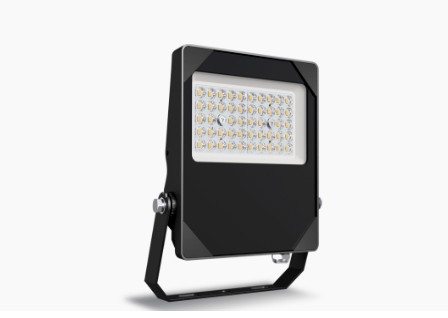 [W4L439143] Projecteur LUIZA 2, 50W IP66 IK08 150lm/W 110° 3000K Noir